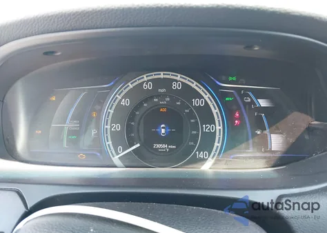 2015 Honda Accord Hybrid Touring from USA, damaged, VIN 1HGCR6F75FA009887